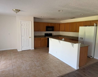 3691 Sw Margela Street - Photo Thumbnail 2