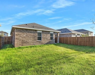 4510 Wood Fern Road - Photo Thumbnail 20
