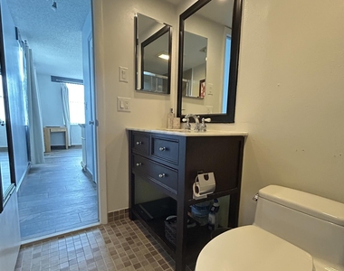 1009 N Ocean Boulevard N - Photo Thumbnail 16
