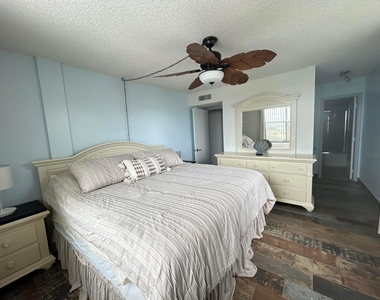 1009 N Ocean Boulevard N - Photo Thumbnail 12