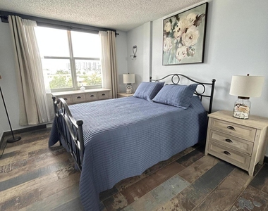 1009 N Ocean Boulevard N - Photo Thumbnail 21