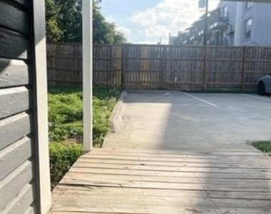 4522 Gaston Avenue - Photo Thumbnail 10