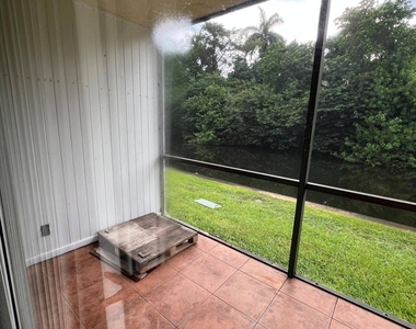 105 Royal Park Drive - Photo Thumbnail 5