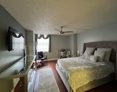111 Briny Avenue - Photo Thumbnail 15