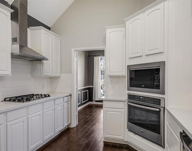 957 Turnstone Trail - Photo Thumbnail 6