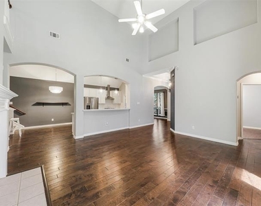957 Turnstone Trail - Photo Thumbnail 12