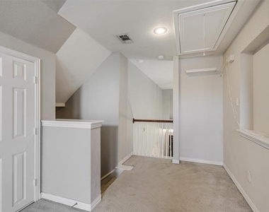 957 Turnstone Trail - Photo Thumbnail 26