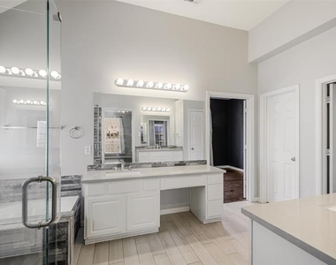 957 Turnstone Trail - Photo Thumbnail 16