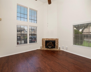 4748 Old Bent Tree Lane - Photo Thumbnail 5
