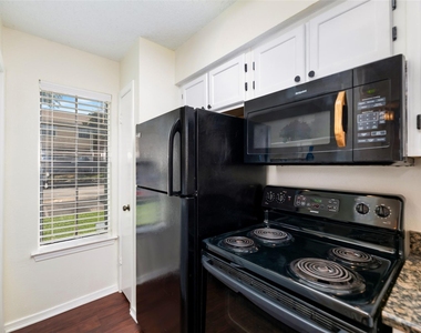 4748 Old Bent Tree Lane - Photo Thumbnail 9