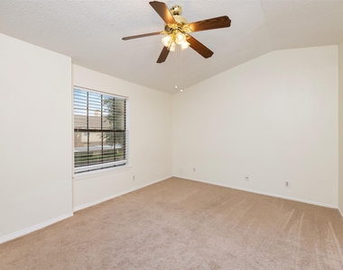 4748 Old Bent Tree Lane - Photo Thumbnail 13