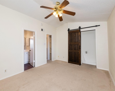 4748 Old Bent Tree Lane - Photo Thumbnail 12