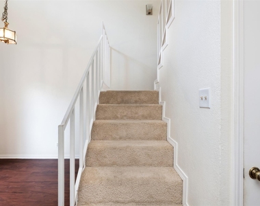 4748 Old Bent Tree Lane - Photo Thumbnail 11