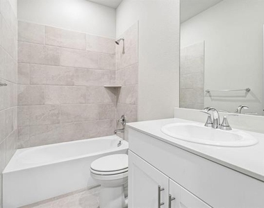 6206 Castamere Drive - Photo Thumbnail 17