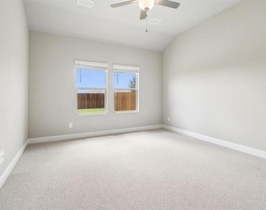 6206 Castamere Drive - Photo Thumbnail 18