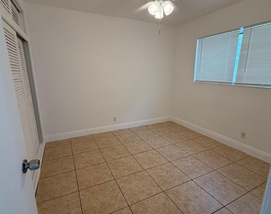 760 Nw 4th Street - Photo Thumbnail 10