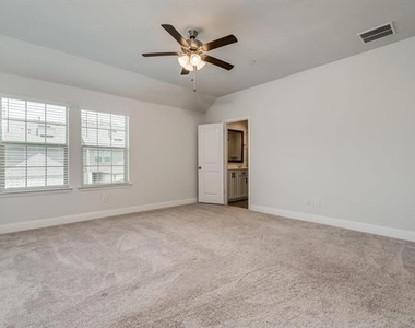 6805 Andrew Drive - Photo Thumbnail 9