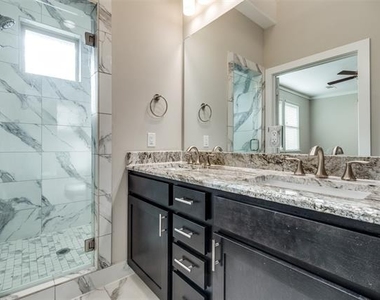4316 Hartford Street - Photo Thumbnail 9