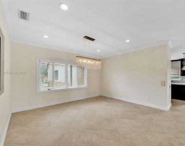 4920 Sw 170th Avenue - Photo Thumbnail 4