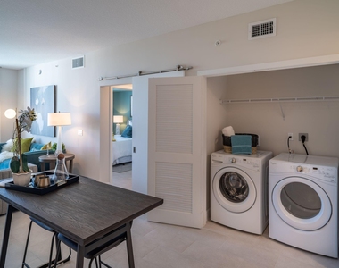 17945 Sw 97th Avenue - Photo Thumbnail 7