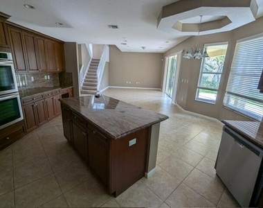 9015 Alexandra Circle - Photo Thumbnail 1