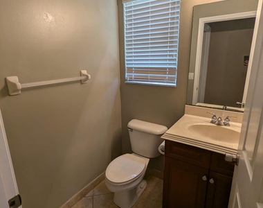 9015 Alexandra Circle - Photo Thumbnail 21