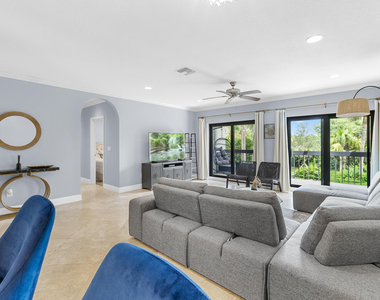 11397 Pond View Drive - Photo Thumbnail 5