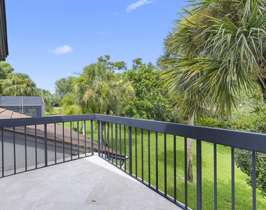 11397 Pond View Drive - Photo Thumbnail 15