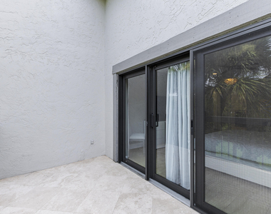 11397 Pond View Drive - Photo Thumbnail 13