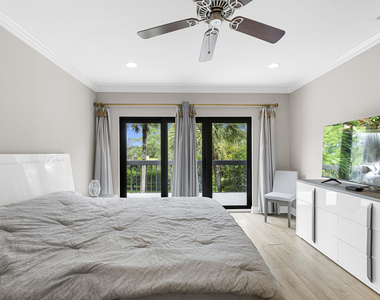 11397 Pond View Drive - Photo Thumbnail 14