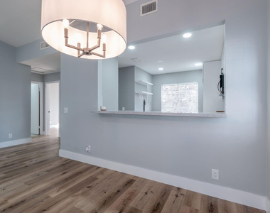 1579 Springside Drive - Photo Thumbnail 21