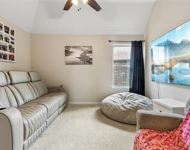 4149 Maclin Drive - Photo Thumbnail 21