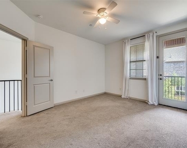 7424 Mitchell Drive - Photo Thumbnail 10