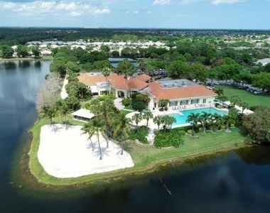 204 Nw Zanzibar Place - Photo Thumbnail 17