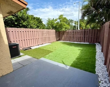7745 Balboa Street - Photo Thumbnail 15