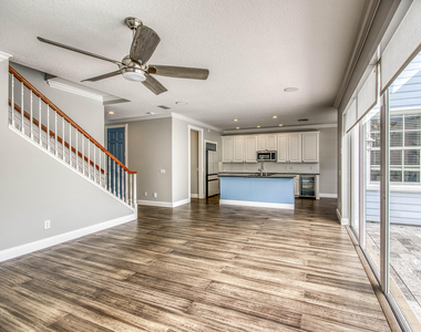 240 Poinciana Drive - Photo Thumbnail 10