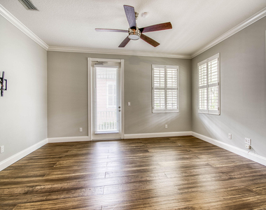 240 Poinciana Drive - Photo Thumbnail 12
