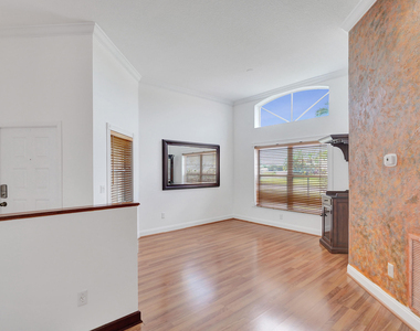 6817 Barnwell Drive - Photo Thumbnail 6