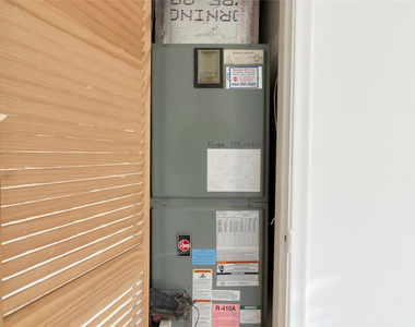 709 Se 15th Street - Photo Thumbnail 26