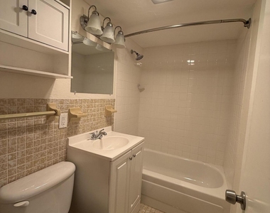917 Ne 16th Avenue - Photo Thumbnail 16