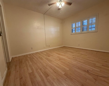 917 Ne 16th Avenue - Photo Thumbnail 10
