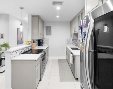 1341 Nw 5th Avenue - Photo Thumbnail 12