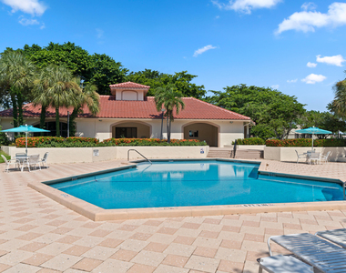 3130 Kingswood Terrace - Photo Thumbnail 16