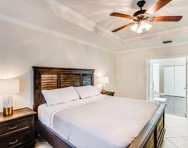 3690 Old Lighthouse Circle - Photo Thumbnail 14