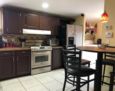 11945 Flotilla Place - Photo Thumbnail 7