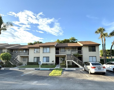 6649 Somerset Drive - Photo Thumbnail 1