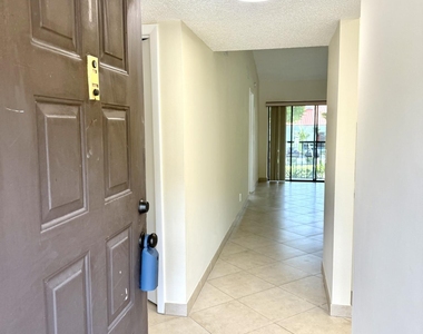 6649 Somerset Drive - Photo Thumbnail 3