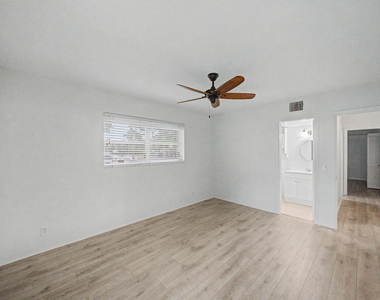 3 Westwood Avenue - Photo Thumbnail 6
