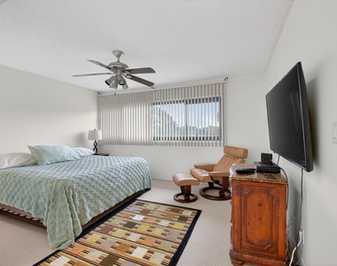 3604 Bridgewood Drive - Photo Thumbnail 21