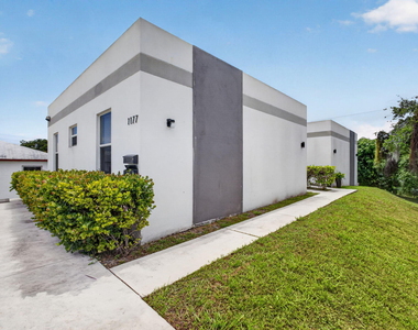 1177 Ac Evans Street - Photo Thumbnail 2